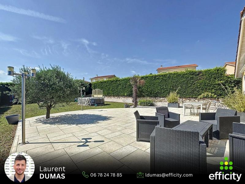 Maison - 100 m² - 5 pièces