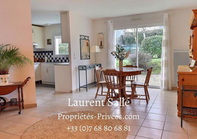 Maison - 97 m² - 5 pièces