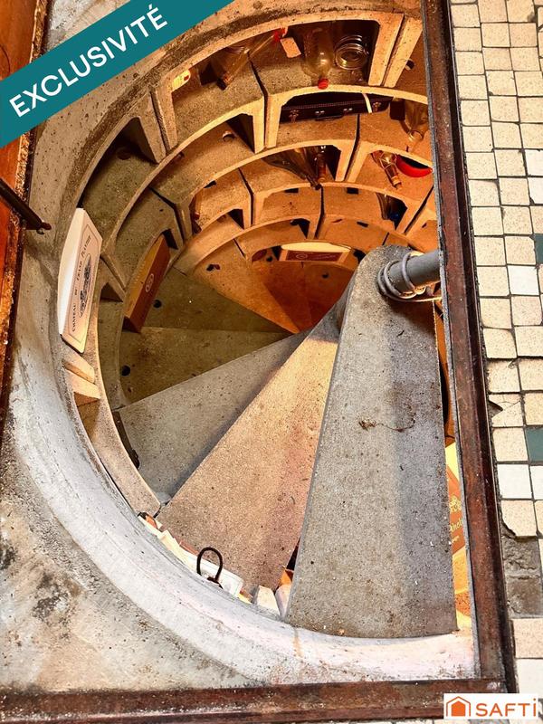 Maison - 102 m² - 4 pièces