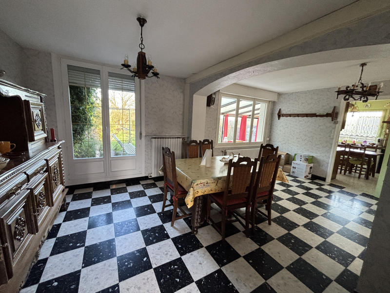 Maison - 120 m² - 7 pièces