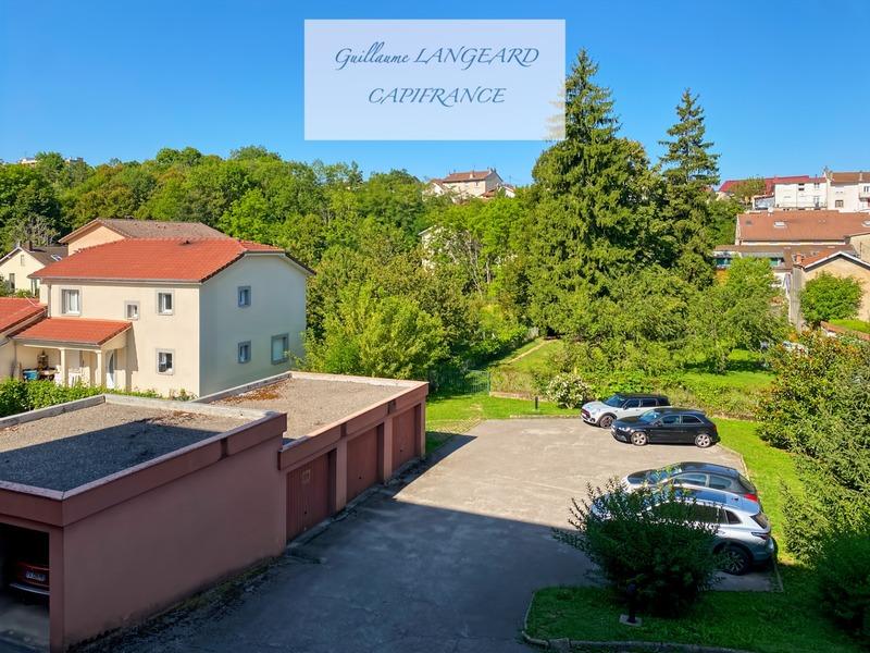 Appartement - 85 m² - 4 pièces