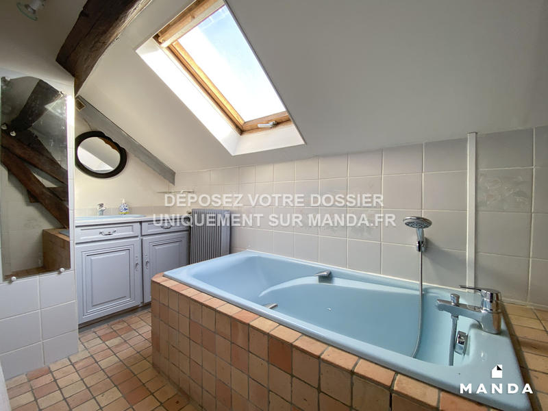 Chambre - 11 m² - 5 pièces