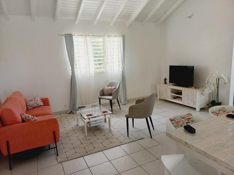 Maison - 96 m² - 4 pièces