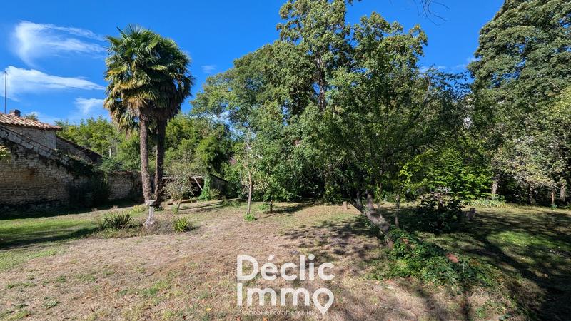 Maison - 250 m² - 10 pièces