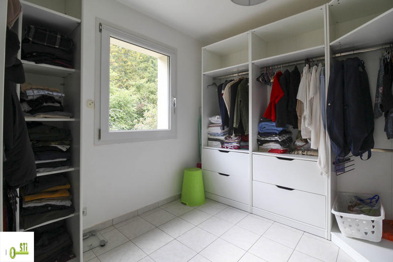 Maison - 270 m² - 8 pièces