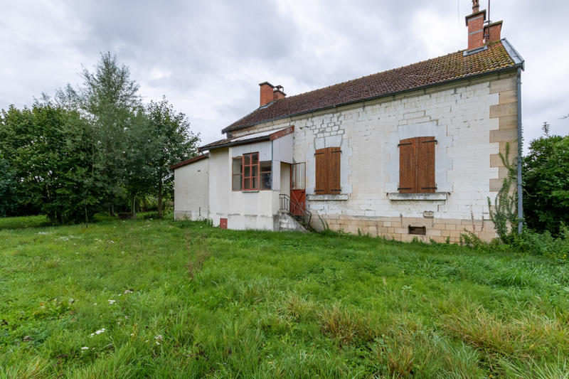Maison - 95 m² - 5 pièces