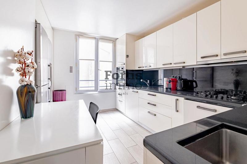 Appartement - 93 m² - 4 pièces