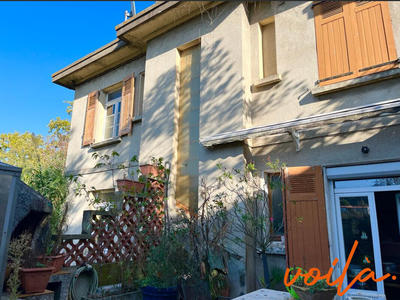 Immeuble - 6 pièces