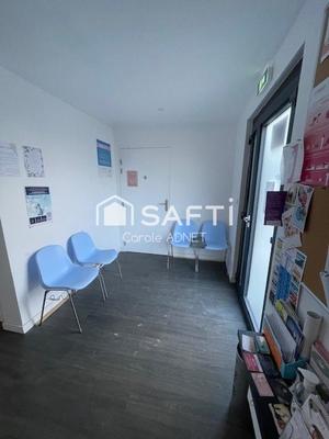 Bureau - 96 m² - 8 pièces