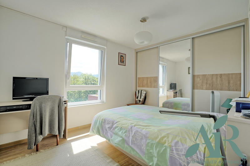 Appartement - 95 m² - 4 pièces