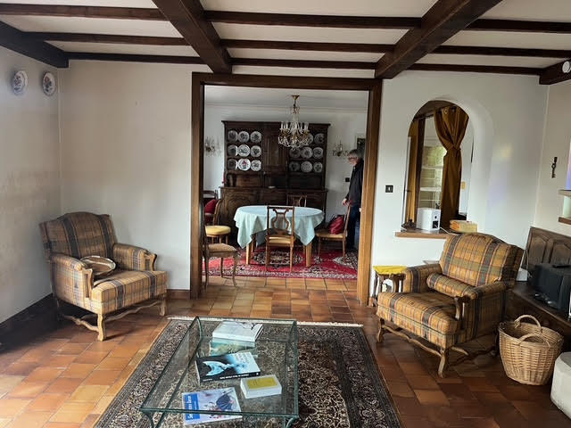 Maison - 188 m² - 10 pièces