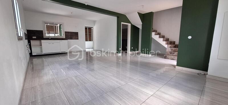 Maison - 116 m² - 4 pièces