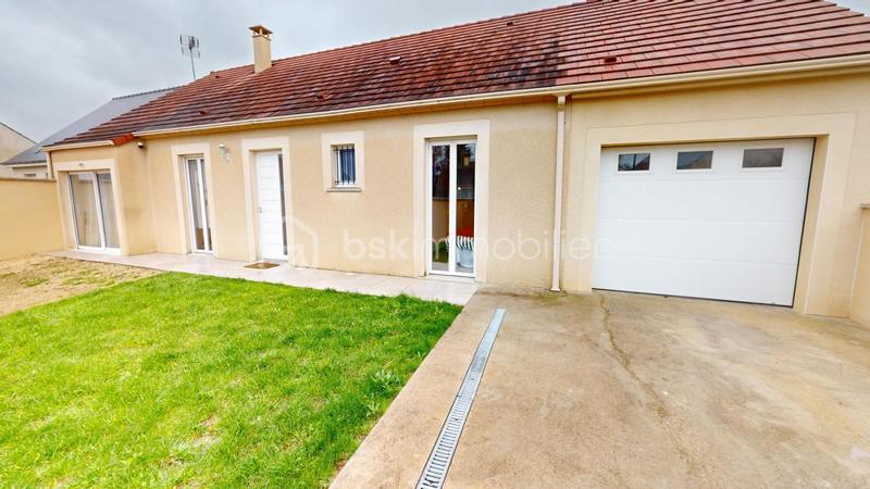 Maison - 105 m² - 5 pièces