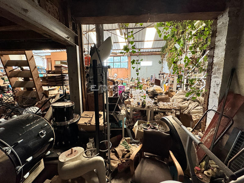 Local commercial - 467 m²