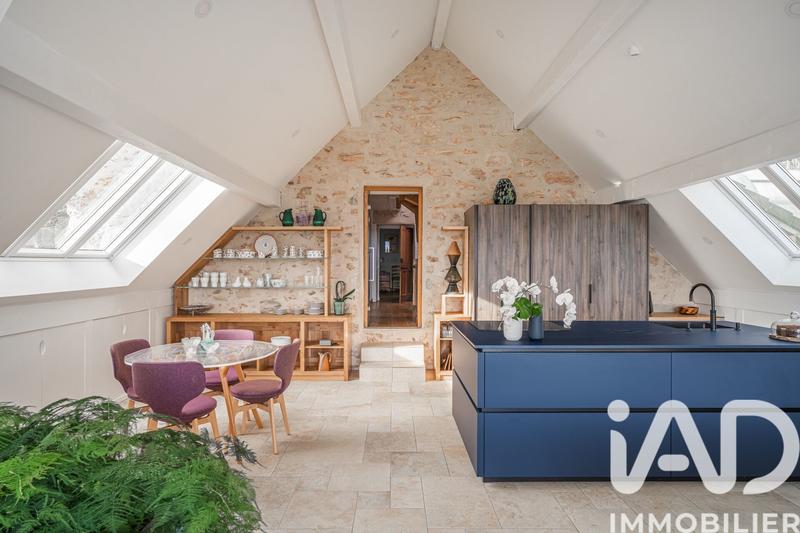 Maison - 254 m² - 7 pièces