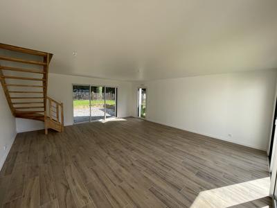 Maison contemporaine - 123 m² - 6 pièces