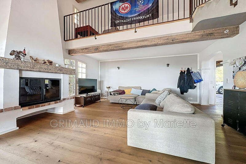 Villa - 144 m² - 5 pièces