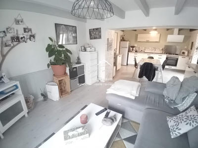 Maison ancienne - 85 m² - 3 pièces