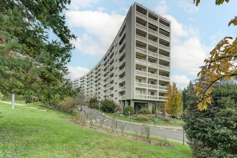 Appartement - 81 m² - 3 pièces