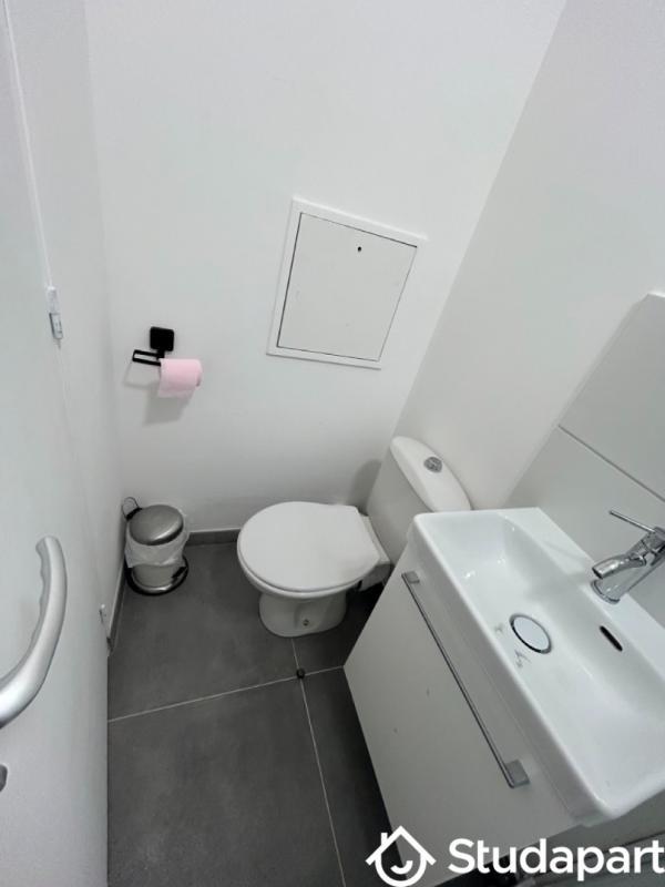 Chambre - 12 m² - 1 pièce