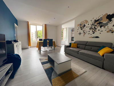 Appartement - 92 m² - 3 pièces