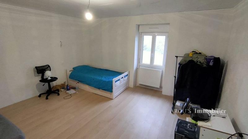 Maison - 260 m² - 5 pièces