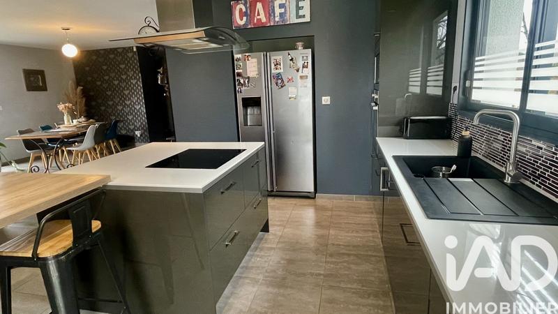 Maison - 128 m² - 6 pièces