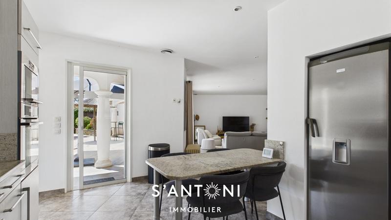 Maison - 144 m² - 4 pièces