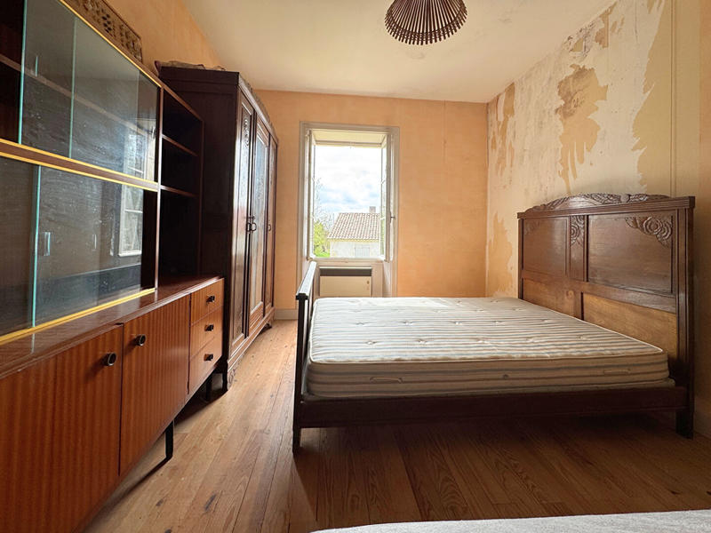 Maison - 170 m² - 10 pièces