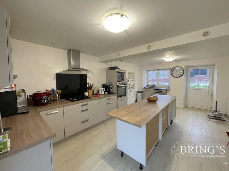 Maison ancienne - 146 m² - 8 pièces