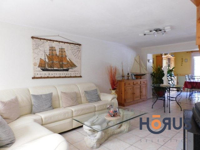 Viager - Maison traditionnelle - 110 m² - 4 pièces