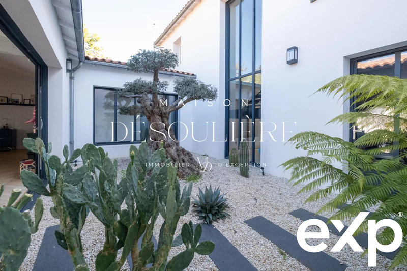 Villa - 200 m² - 7 pièces