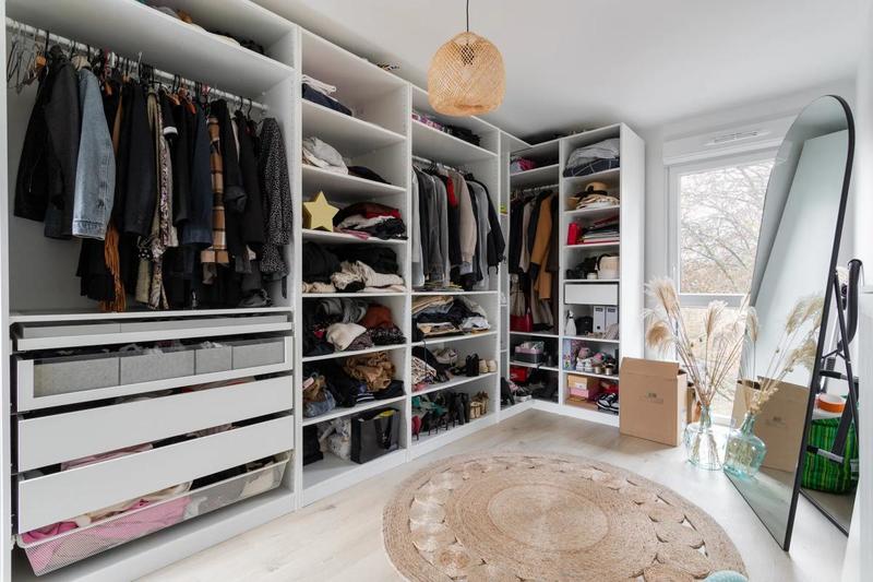 Appartement - 93 m² - 5 pièces