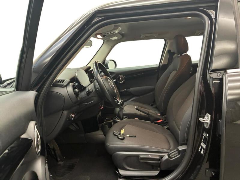 Mini 5 portes Hatch F55 Lci II One 102 ch Essential