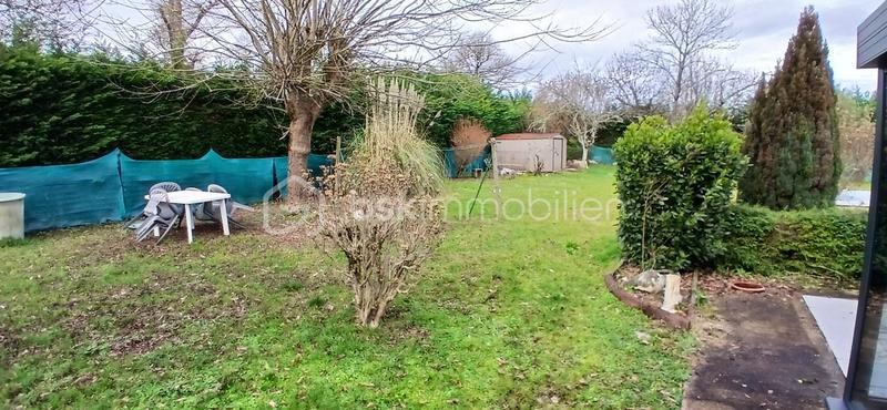 Maison - 93 m² - 4 pièces