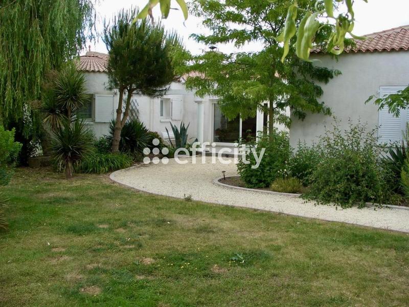 Maison - 167 m² - 6 pièces