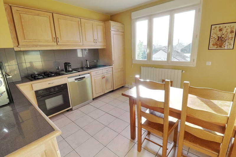 Maison - 155 m² - 6 pièces