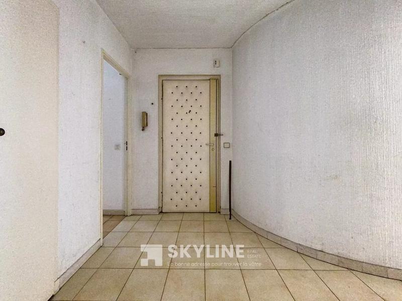 Appartement - 97 m² - 4 pièces