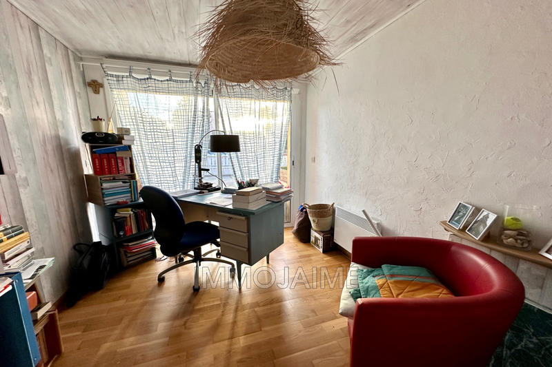 Villa - 105 m² - 4 pièces