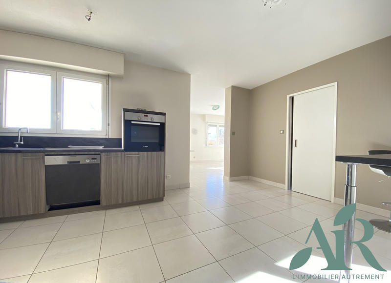 Appartement - 77 m² - 3 pièces