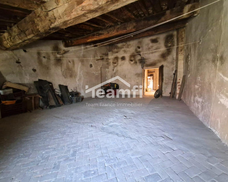 Maison - 172 m² - 7 pièces