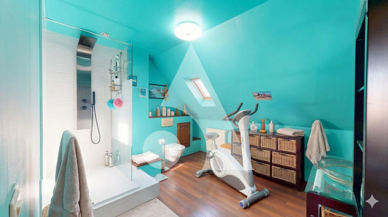 Maison - 140 m² - 7 pièces