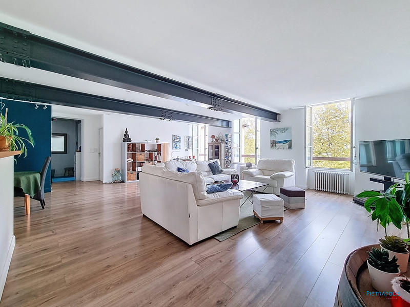 Duplex - 160 m² - 5 pièces