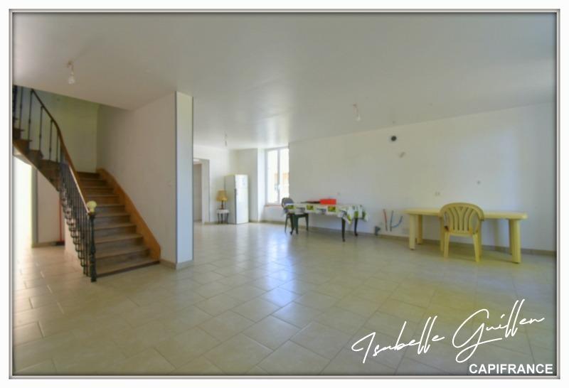 Maison - 146 m² - 6 pièces