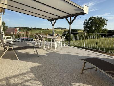 Maison - 177 m² - 7 pièces