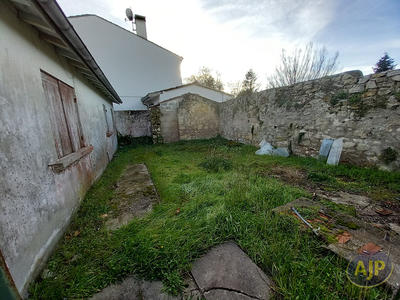 Maison - 105 m² - 4 pièces