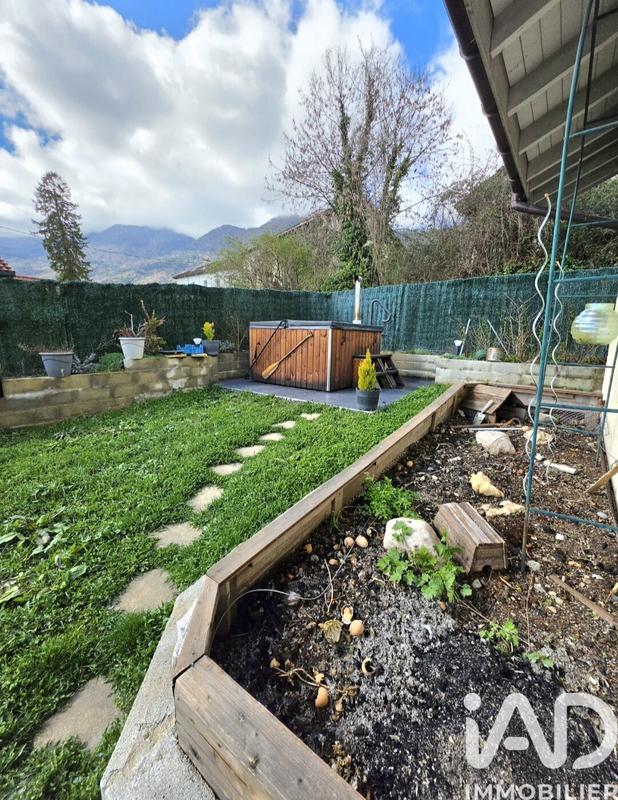 Maison - 103 m² - 5 pièces