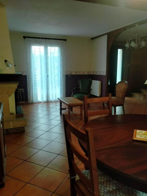 Maison traditionnelle - 118 m² - 5 pièces