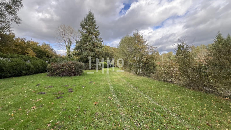 Terrain de loisirs - 13 798 m²