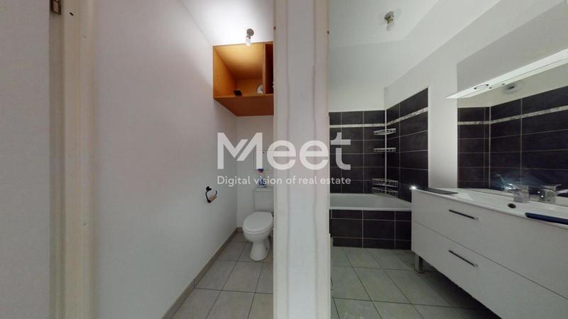 Maison - 94 m² - 5 pièces